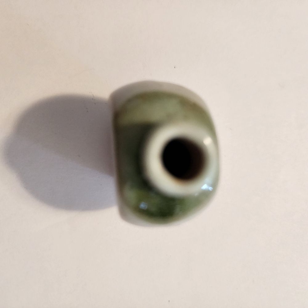 Set of Three Miniature Vintage Clay Pots - Picture 12 of 13